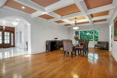 5 Boulevard, New York City, NY 11357 - Photo 9
