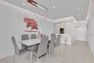 200 E 69th St, New York City, NY 10021 - Photo 5