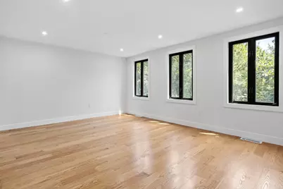 34 Madison Street, New York City, NY 11238 - Photo 17