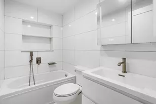 34 Madison St, New York City, NY 11238 - Photo 27