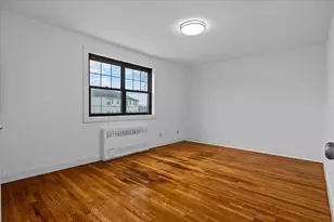 67-47 136th St, New York City, NY 11367 - Photo 9