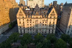 1 W 72nd St, New York City, NY 10023 - Photo 25