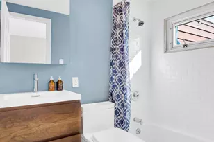 429 W 22nd St, New York City, NY 10011 - Photo 5