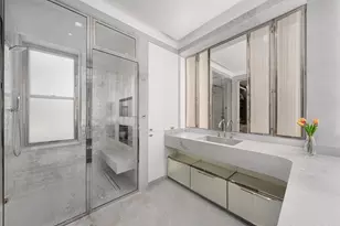 730 Park Ave, New York City, NY 10021 - Photo 15