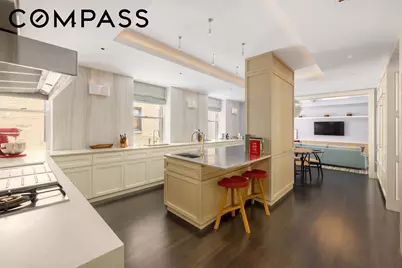 33 E 70th Street #6F, New York City, NY 10021 - Photo 3