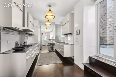 435 E 52nd Street #16C2, New York City, NY 10022 - Photo 5