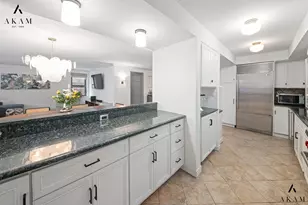 420 E 55th St, New York City, NY 10022 - Photo 7