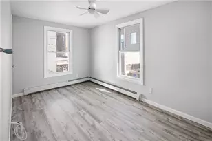 212D Beach 117th St, New York City, NY 11694 - Photo 5