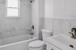 212D Beach 117th St, New York City, NY 11694 - Photo 3