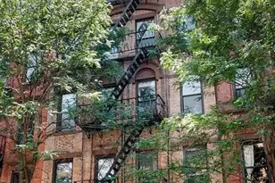 330 W 17th St, New York City, NY 10011 - Photo 11