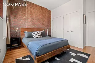 330 W 17th St, New York City, NY 10011 - Photo 3