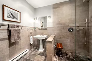 315 E 52nd St, New York City, NY 10022 - Photo 7