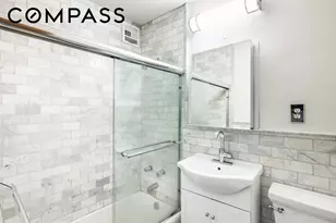 201 W 21st St, New York City, NY 10011 - Photo 5