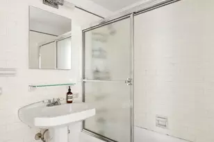 201 W 16th St, New York City, NY 10011 - Photo 7