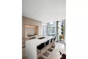 160 Leroy St, New York City, NY 10014 - Photo 7