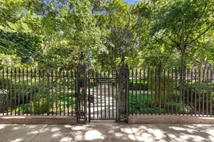 60 Gramercy Park N, New York City, NY 10010 - Photo 19