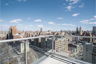 212 W 72nd St, New York City, NY 10023 - Photo 5