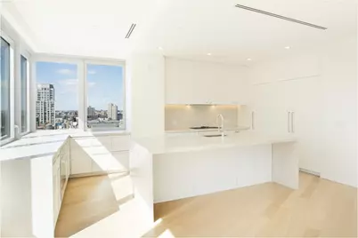 212 W 72nd Street #PHS, New York City, NY 10023 - Photo 5