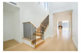 212 W 72nd St, New York City, NY 10023 - Photo 3