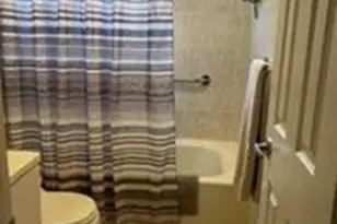 81-24 248th St, New York City, NY 11426 - Photo 5