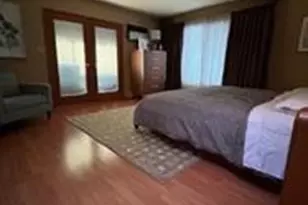 81-24 248th St, New York City, NY 11426 - Photo 7