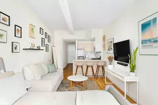 9 Barrow St, New York City, NY 10014 - Photo 15