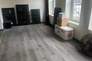 12-07 40th Ave, New York City, NY 11101 - Photo 5