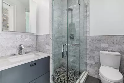 180 E 75th Street, New York City, NY 10021 - Photo 23