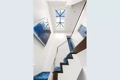 150 E 93rd Street #PHW, New York City, NY 10128 - Photo 3