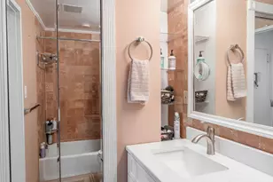 425 E 78th St, New York City, NY 10075 - Photo 7