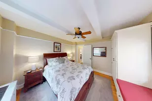 325 E 41st St, New York City, NY 10017 - Photo 9