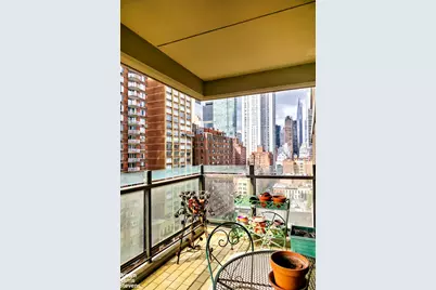 425 E 58th Street #14D, New York City, NY 10022 - Photo 7