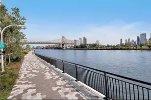 424 E 57th St, New York City, NY 10022 - Photo 7