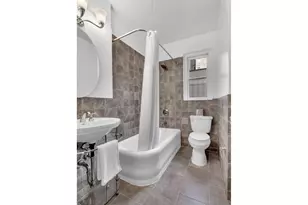 424 E 57th St, New York City, NY 10022 - Photo 5