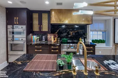 20 W 12th Street, New York City, NY 10011 - Photo 29