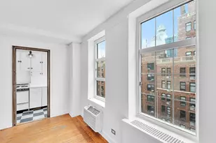 405 W 23rd St, New York City, NY 10011 - Photo 3