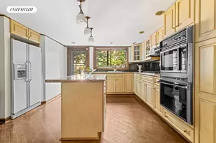 35 Douglass St, New York City, NY 11231 - Photo 5