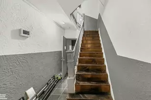 1030 Longfellow Ave, New York City, NY 10459 - Photo 15