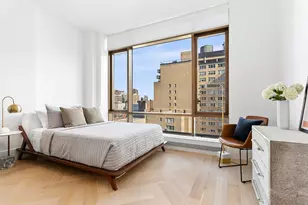 215 E 19th St, New York City, NY 10003 - Photo 3