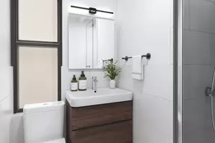 35 W 9th St, New York City, NY 10011 - Photo 5