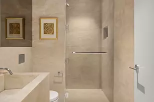 140 W 81st St, New York City, NY 10024 - Photo 3