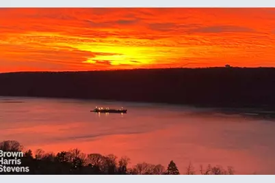 640 W 237th Street #12B, Bronx, NY 10463 - Photo 1