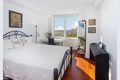640 W 237th Street #12B, New York City, NY 10463 - Photo 19