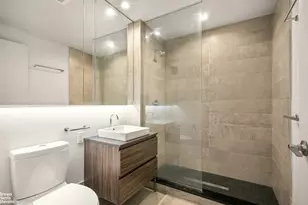 595 Baltic St, New York City, NY 11217 - Photo 17