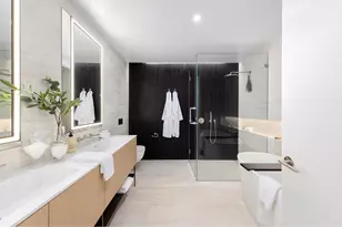 215 W 28th St, New York City, NY 10001 - Photo 9