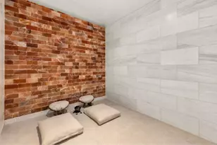 215 W 28th St, New York City, NY 10001 - Photo 27