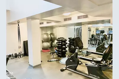 170 E 77th Street #7G, New York City, NY 10075 - Photo 9