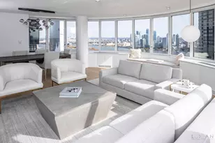 330 E 38th St, New York City, NY 10016 - Photo 1