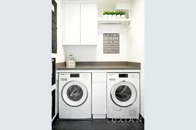 330 E 38th Street #36-N, New York City, NY 10016 - Photo 19