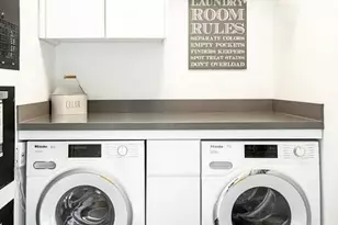 330 E 38th St, New York City, NY 10016 - Photo 19